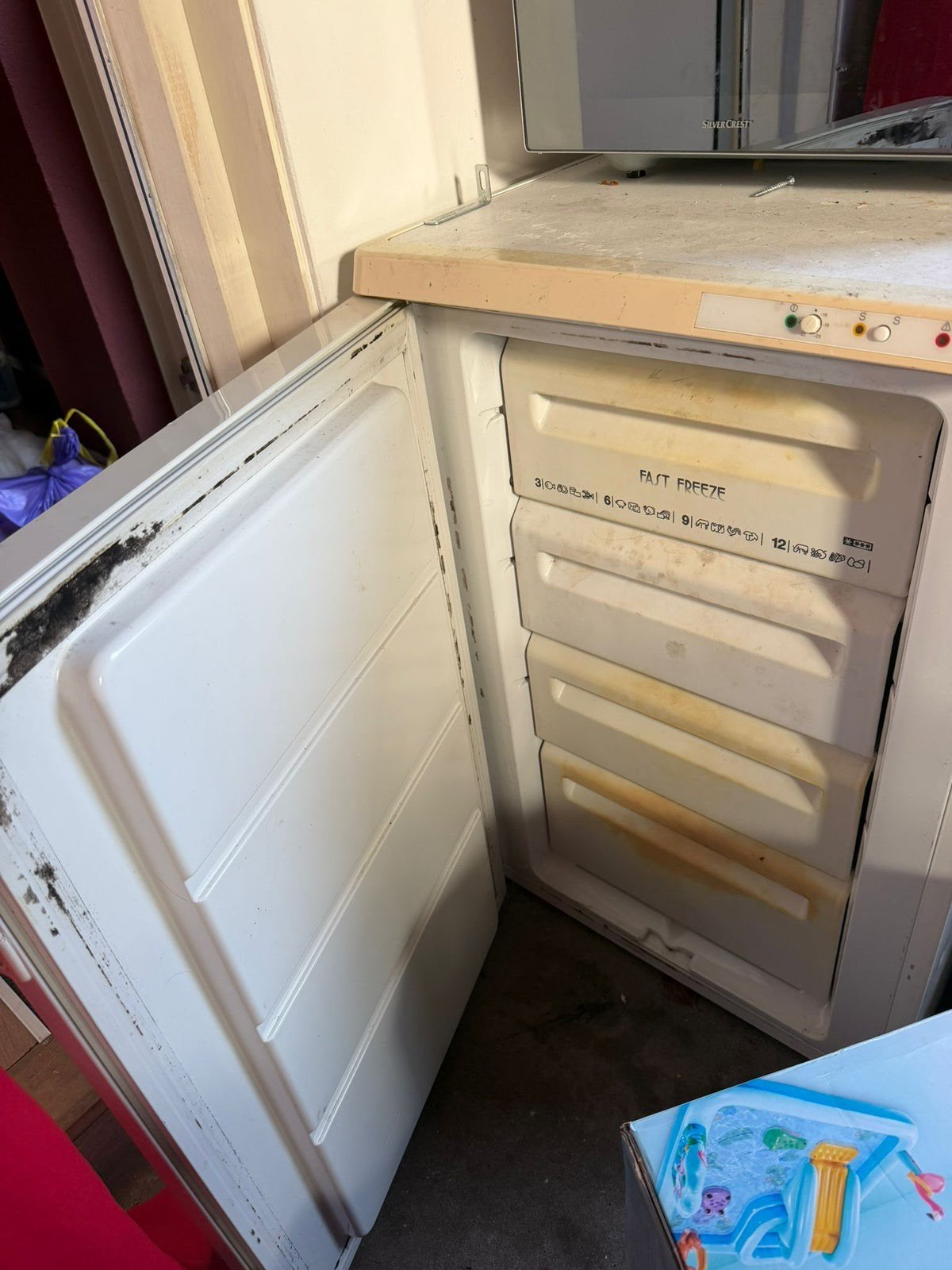 Zanussi vriezer tafelmodel gratis, Gebruikt, Minder dan 85 cm, Energieklasse A of zuiniger, Ophalen