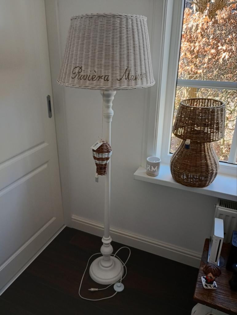 Rivièra Maison east coast rattan lampenkap incl lampen voet, Ophalen, Minder dan 100 cm