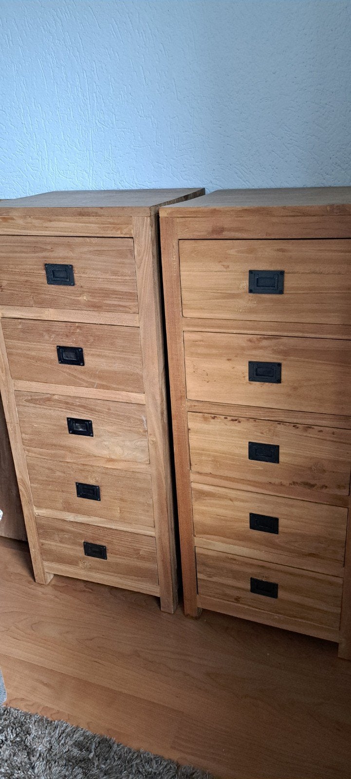 2 teakhouten ladekasten, 5 laden of meer, Ophalen, Zo goed als nieuw, 25 tot 50 cm