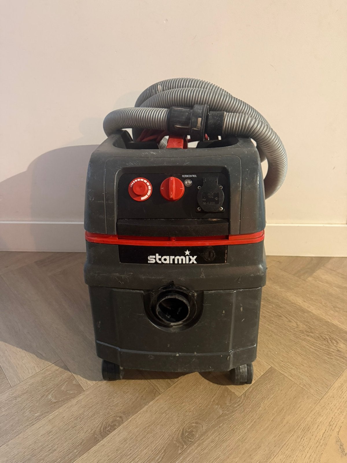Starmix L-1625 bouwstofzuiger incl Slang, Ophalen, Zo goed als nieuw