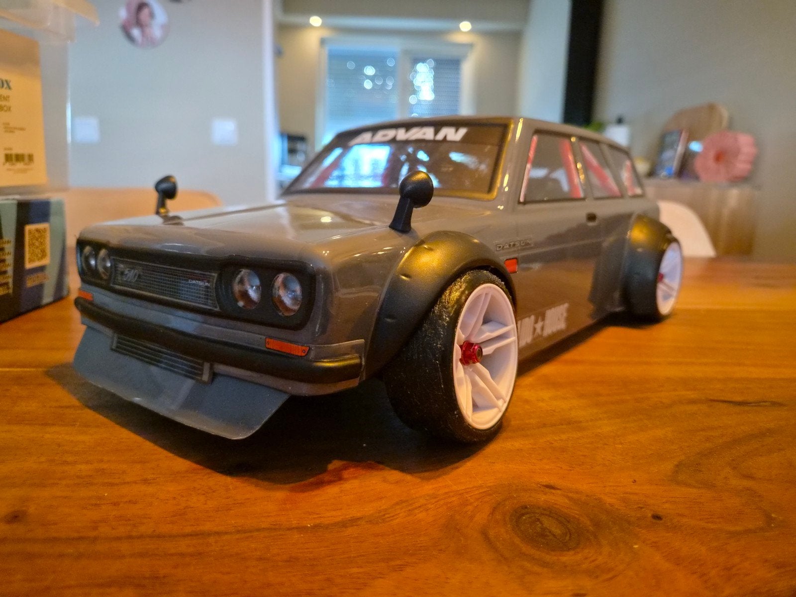 Sakura D5MR v2, Elektro, Ophalen of Verzenden, Zo goed als nieuw, Schaal 1:10