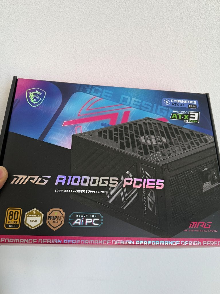 MSI MPG A1000GS PCIE5 - 1000 W & Fractal Design Torrent, Ophalen, Zo goed als nieuw