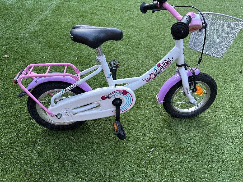 BNB meisjesfiets 14 inch, Fietsen en Brommers, Fietsen | Jongens, Ophalen, Zo goed als nieuw, 14 inch of minder