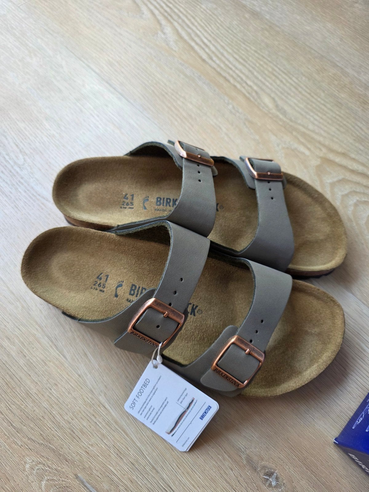 Nieuwe Birkenstock Arizona maat 41 met doos, Kleding | Dames, Schoenen, Ophalen of Verzenden
