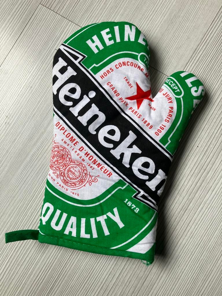 Heineken barbecue /Ovenwant - Nieuw en Ongebruikt, Nieuw, Ophalen of Verzenden, Overige materialen, Overige merken