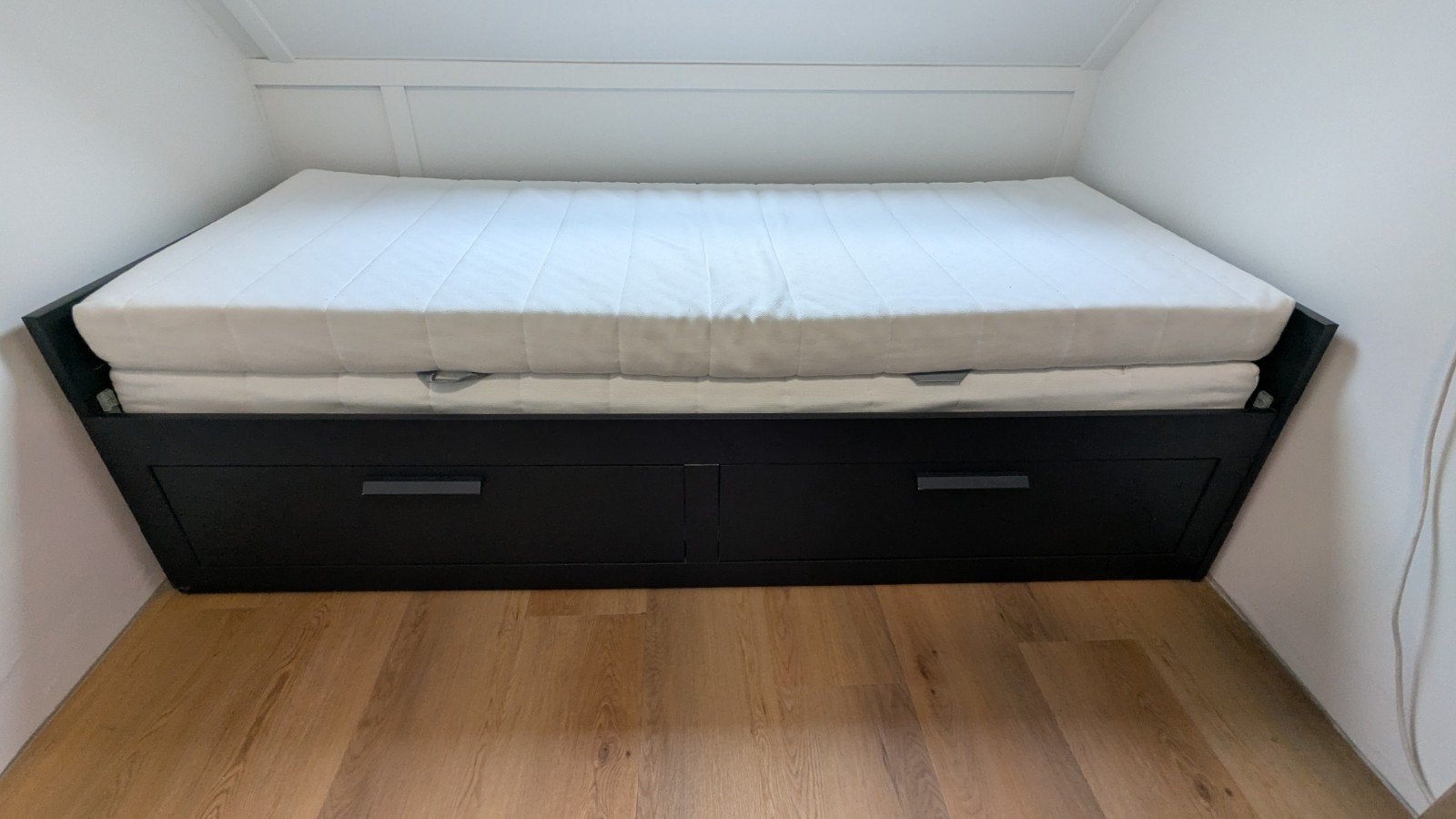 Ikea Brimnes bedbank 80x200/160x200 cm incl. 2 matrassen, Huis en Inrichting, Slaapkamer | Bedden, Ophalen, Verstelbaar, Tweepersoons