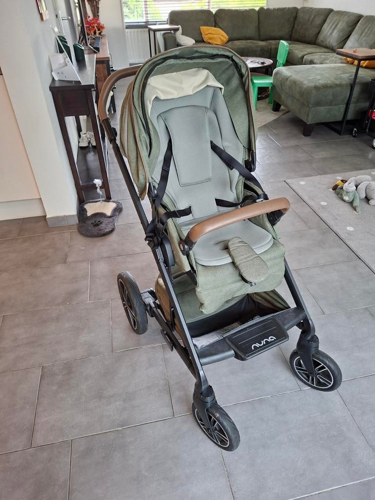 Nuna Kinderwagen 3 in 1 inclusief isofix, Kinderen en Baby's, Buggy's, Ophalen, Verstelbare rugleuning