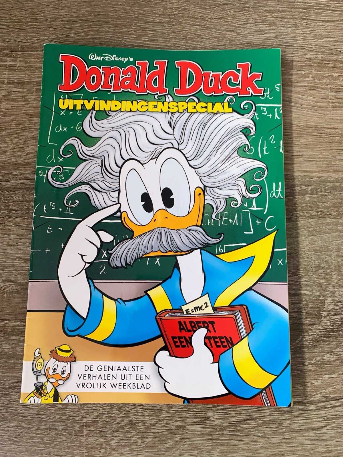 Donald Duck Uitvindingenspecial 2013 & Wielenspecial 2025, Meerdere stripboeken, Ophalen of Verzenden, Gelezen