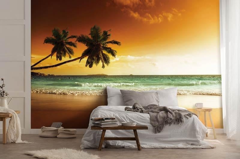 Fotobehang / Behang - Zee - Palmbomen boven het Strand, Verzenden, Oranje, Minder dan 10 m², Info@fotobehangkoning.nl