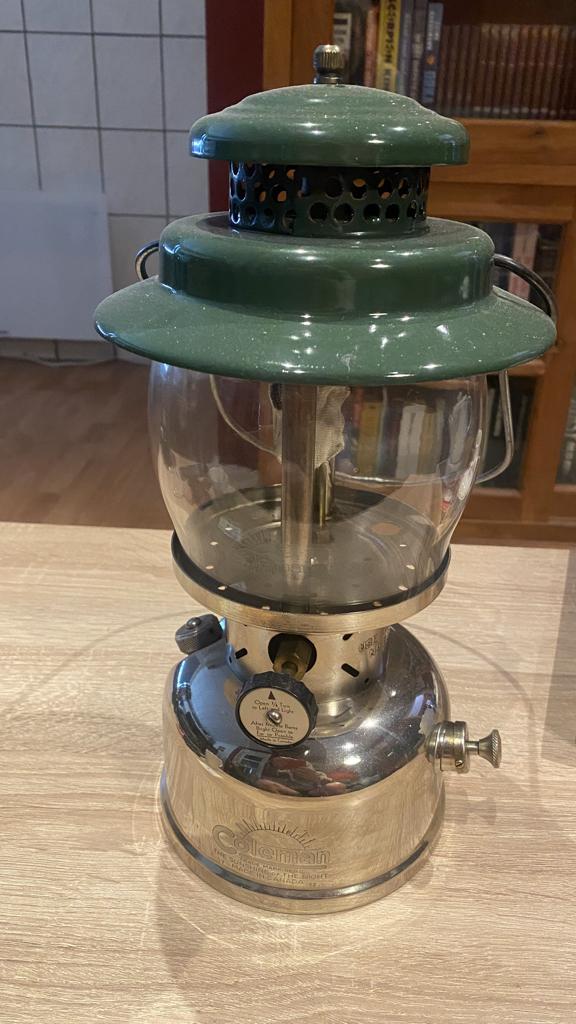Coleman 236 "The Major" in bijna nieuwstaat, Ophalen, Zo goed als nieuw