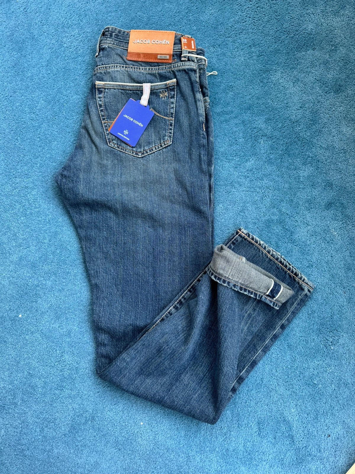 NIEUW Jacob Cohen BARD LTD Limited Edition W35/L35 Blauw, Verzenden, Nieuw, Blauw, W33 - W34 (confectie 48/50)