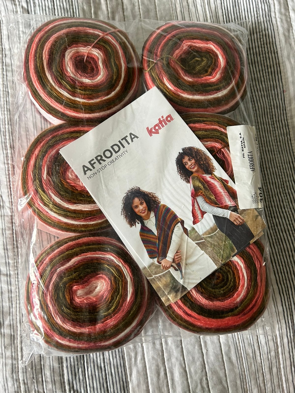 Katia wol afrodita, Ophalen of Verzenden, Nieuw, Breien of Haken, Wol of Garen