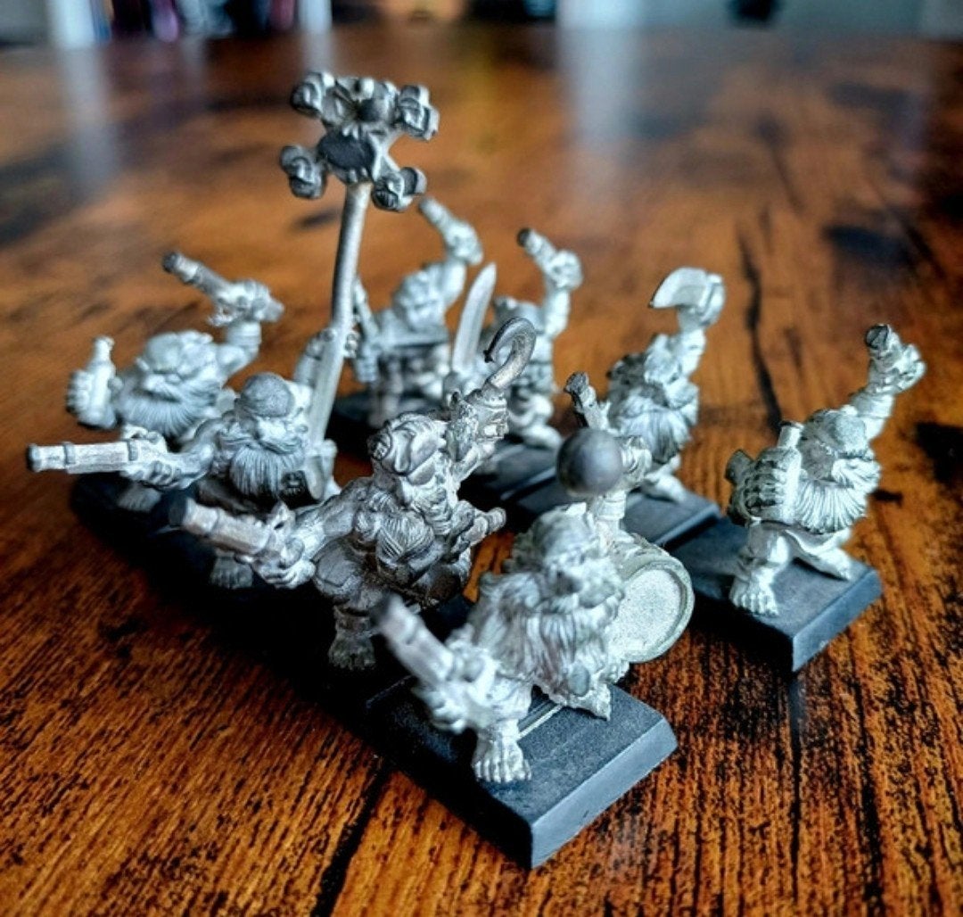 Warhammer Fantasy Long Drong Slayer Pirates Dogs of War, Ophalen of Verzenden, Zo goed als nieuw, Warhammer, Figuurtje(s)