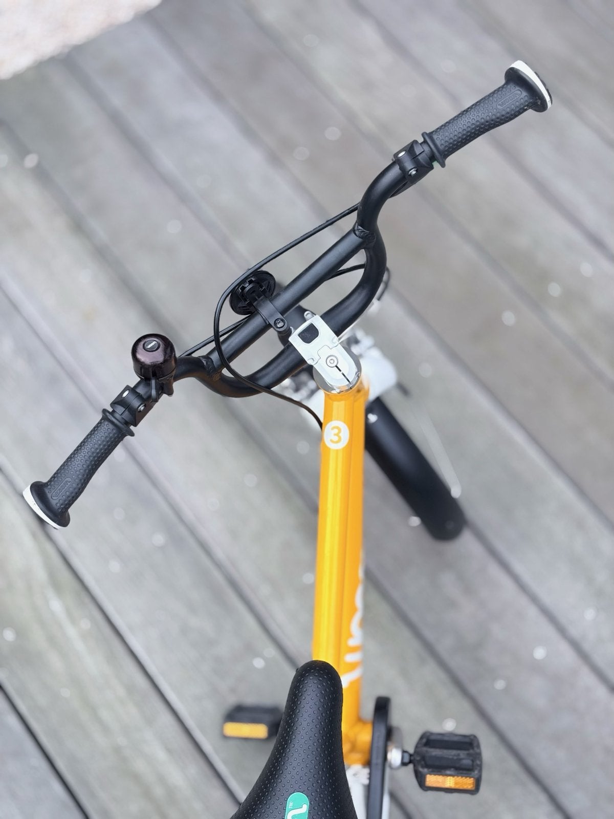 Woom 3 Lichtgewicht Kinderfiets 16" incl. basic bundel, Ophalen, Gebruikt, Velgrem, 16 tot 20 inch