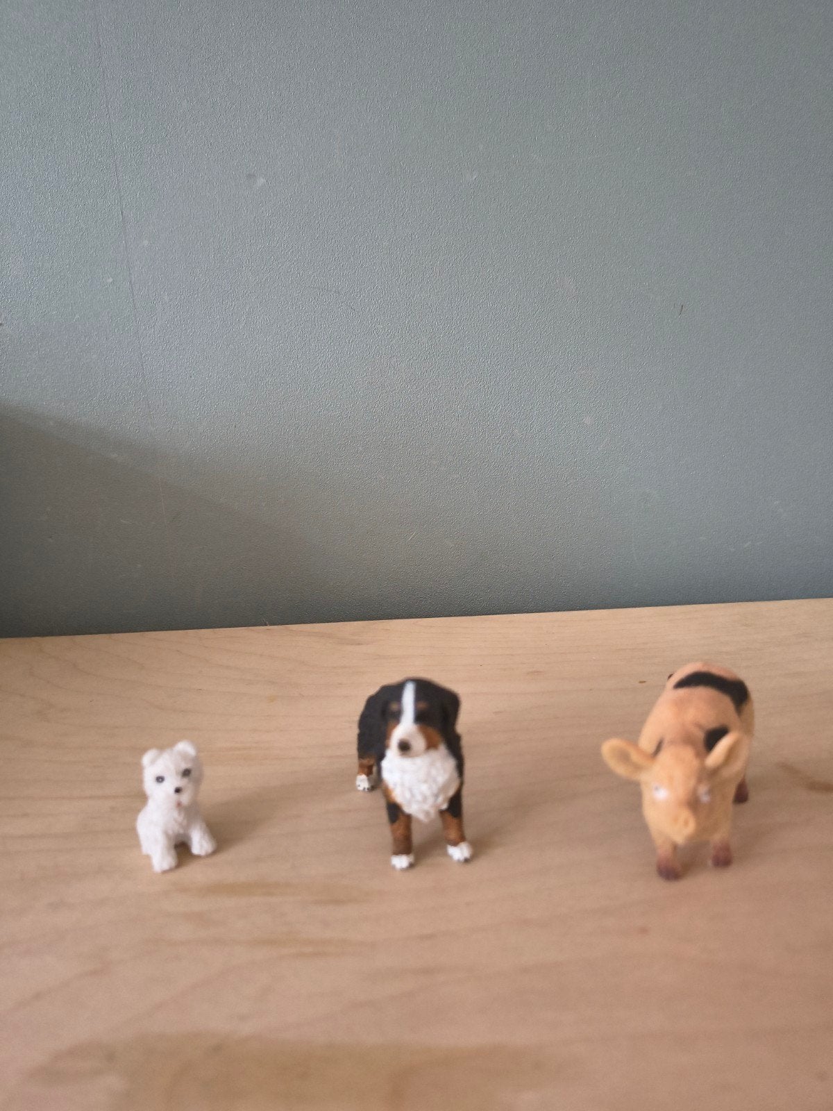 Dierenbeeldjes: hondjes en varkentje, Ophalen of Verzenden, Gebruikt, Hond of Kat, Beeldje of Figuurtje