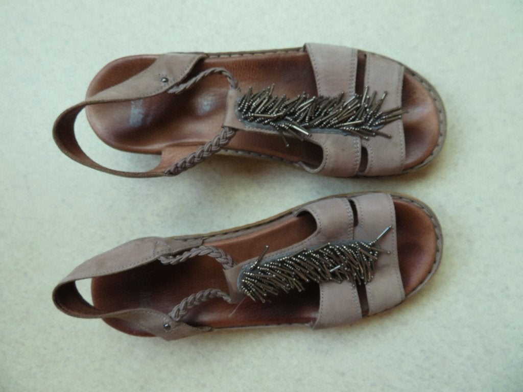 ARA schoenen sandalen grijs leer maat 41, Kleding | Dames, Schoenen, Zo goed als nieuw, Ara    ., Grijs, Sandalen of Muiltjes