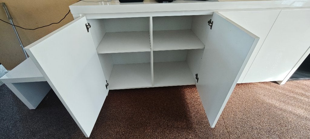 Wit hoogglans dressoir 4 deuren, Ophalen, Zo goed als nieuw, 25 tot 50 cm, 200 cm of meer