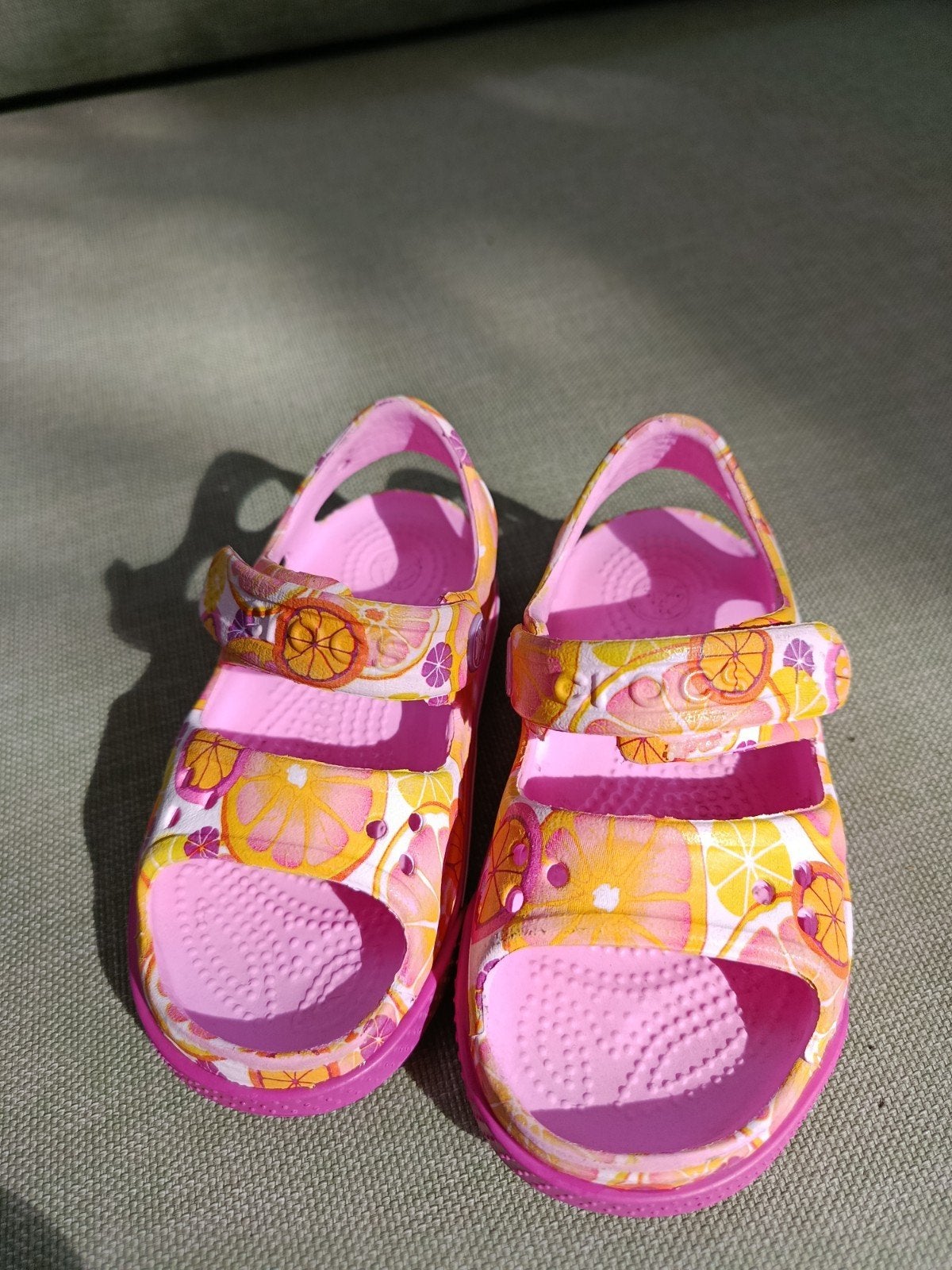 Roze Crocs sandalen  maat 23- 24 ( C7), Crocs, Meisje, Schoenen, Ophalen of Verzenden