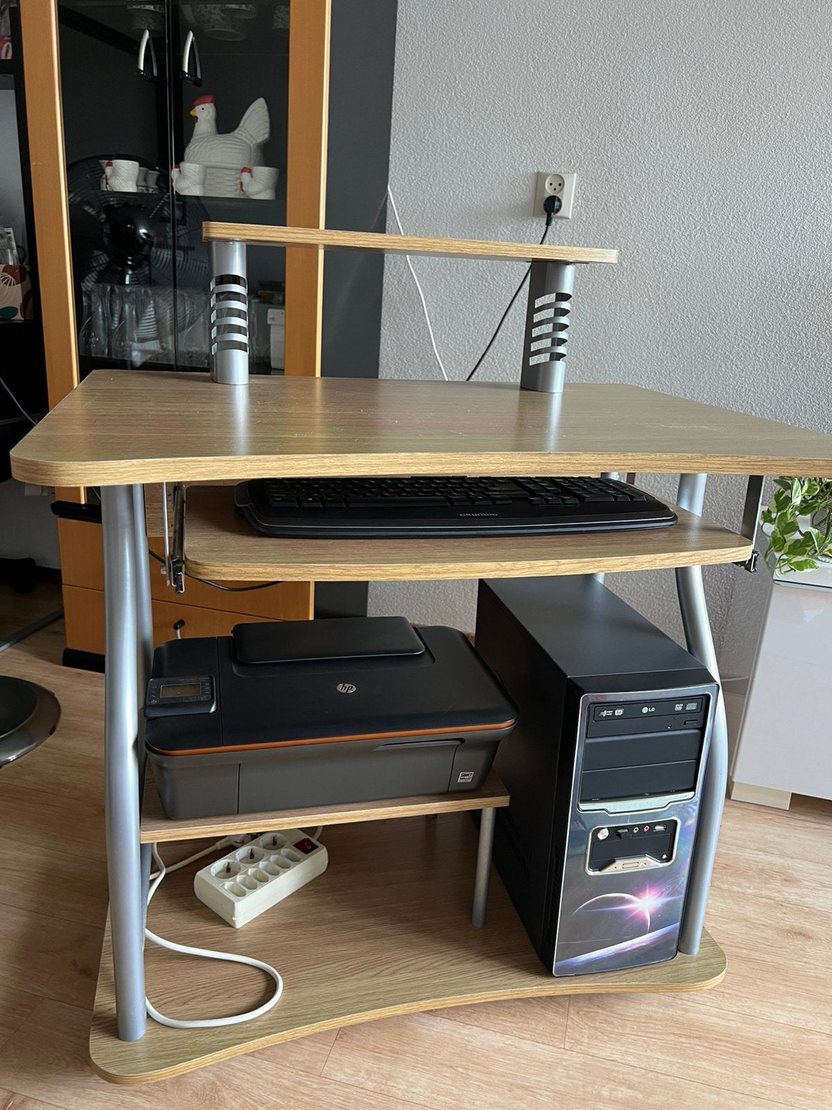 Computer tafel, Huis en Inrichting, Ophalen, Zo goed als nieuw, 70 tot 120 cm