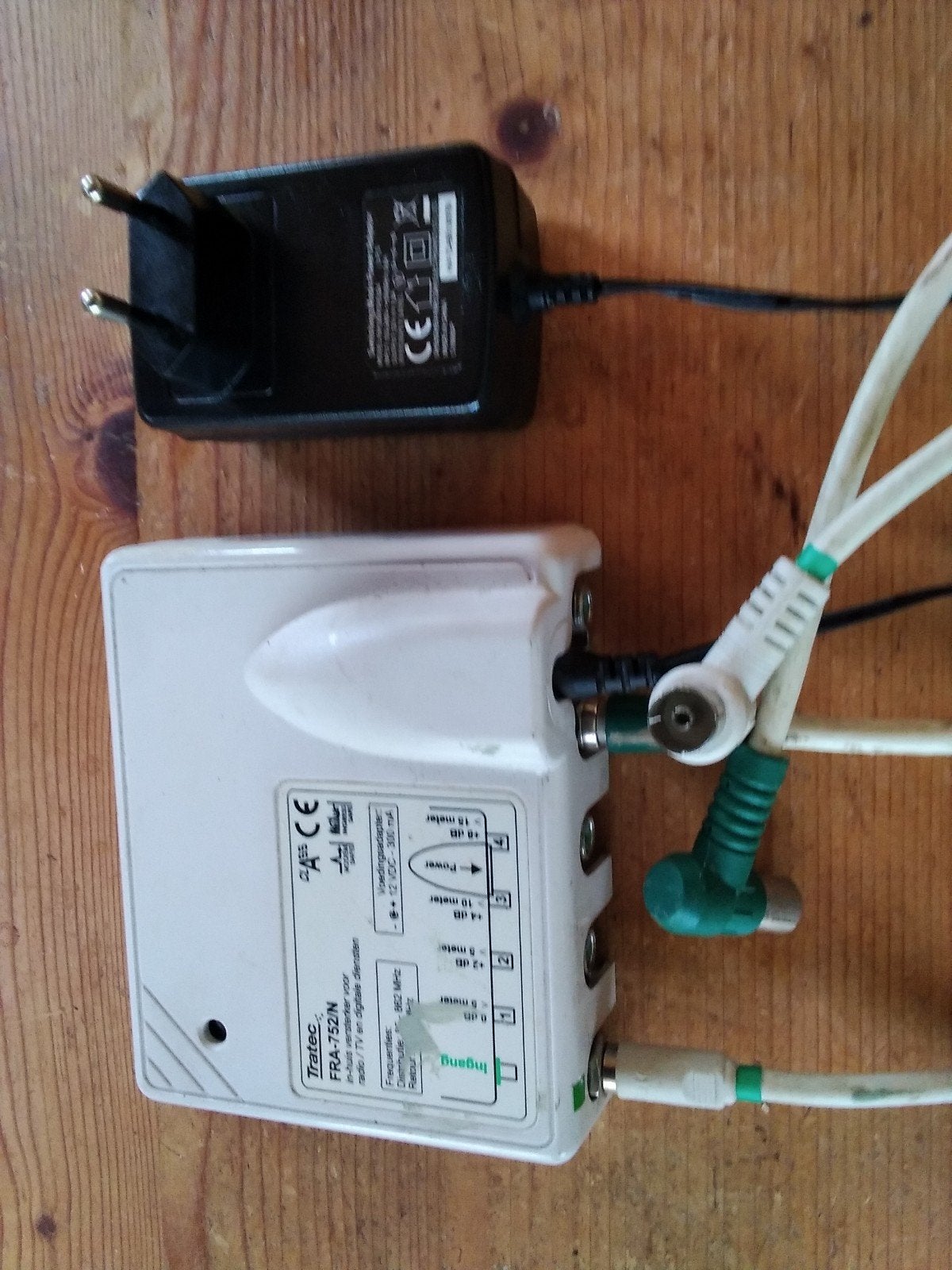 Tratec FRA-752/N TV Versterker - Kabel TV/Radio, Ophalen of Verzenden, Gebruikt