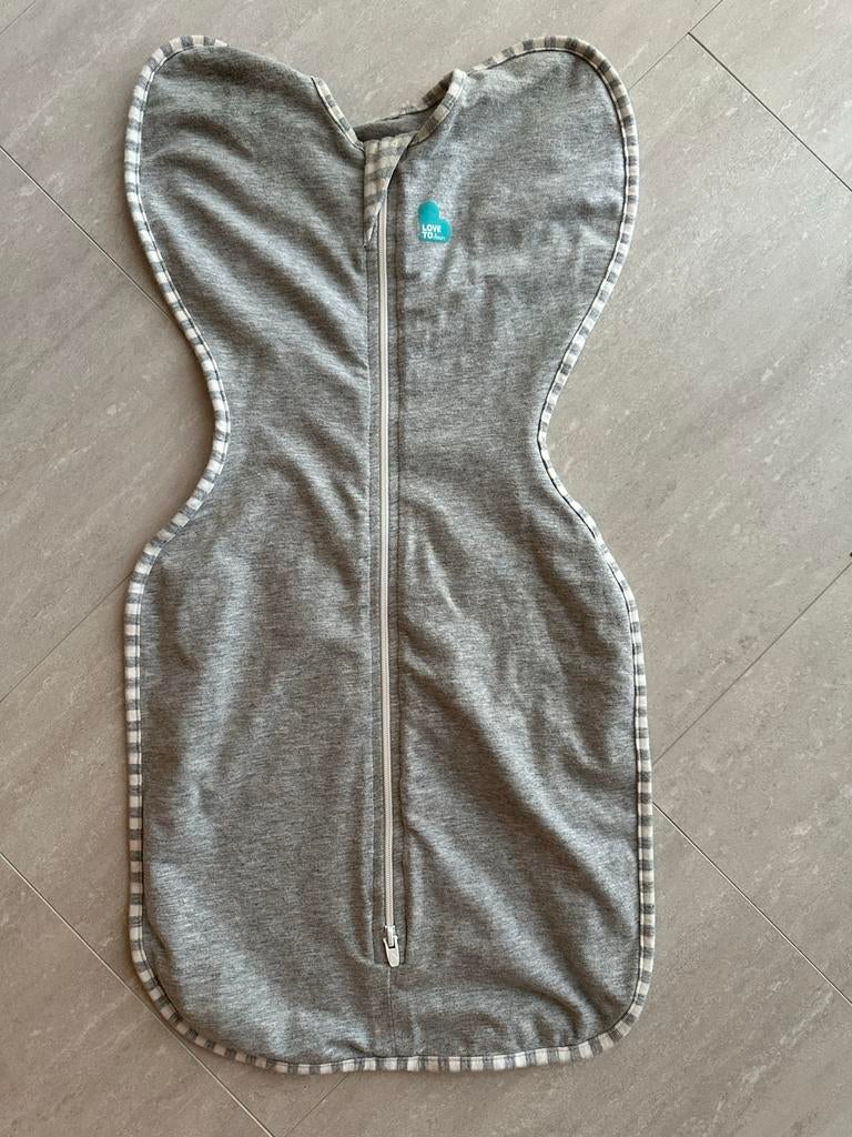 Love to Dream Swaddle UP Grey Melee Light 0-4 maanden, Ophalen of Verzenden, Gebruikt, Minder dan 70 cm, Bakerzak of Bakerdoek