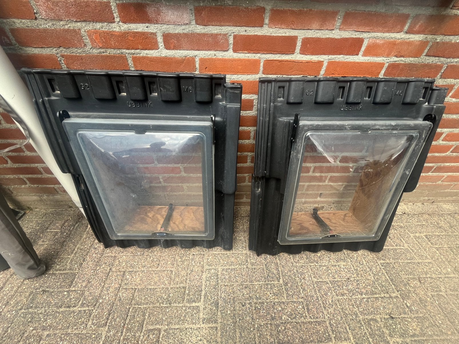 Ubbink m6 dakraam 2 stuks, Ophalen, Zo goed als nieuw, Dakraam, Minder dan 80 cm