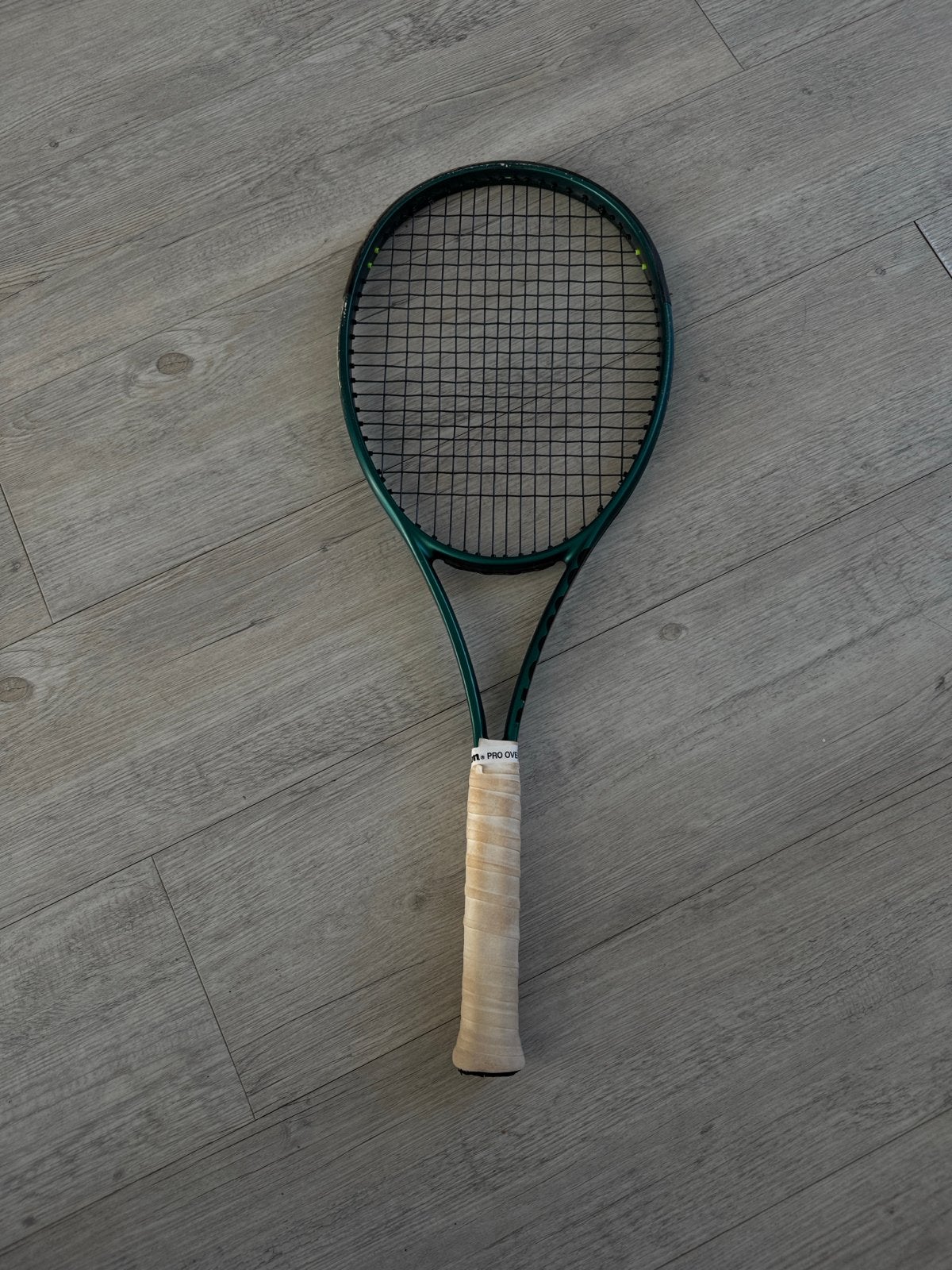 2 Wilson Blade 98 V9 16x19 Tennisracket - Gebruikt, Sport en Fitness, L2, Gebruikt, Ophalen of Verzenden, Wilson