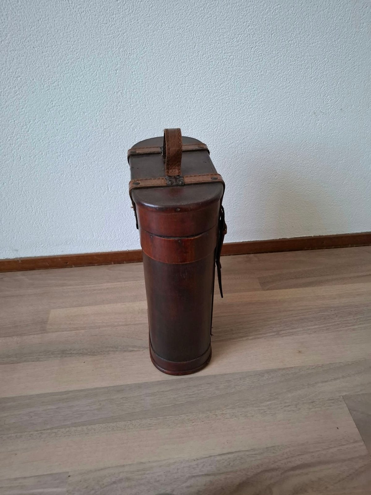 Vintage Wijnkoffer van Hout en Leer, Ophalen, Zo goed als nieuw, Minder dan 5 flessen, 5 – 50