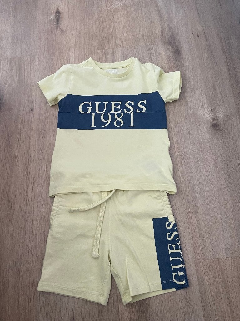 Leuk zomersetje van guess, Gebruikt, Ophalen of Verzenden, Guess, Setje