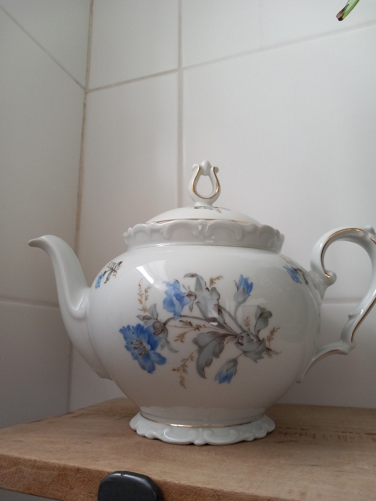 Kahla theepot, Ophalen