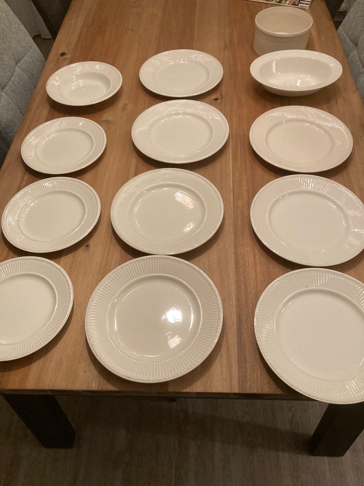 Servies set: dinerborden, ontbijtborden, diep bord, schalen, Ophalen, Gebruikt, Overige stijlen, Bord(en)