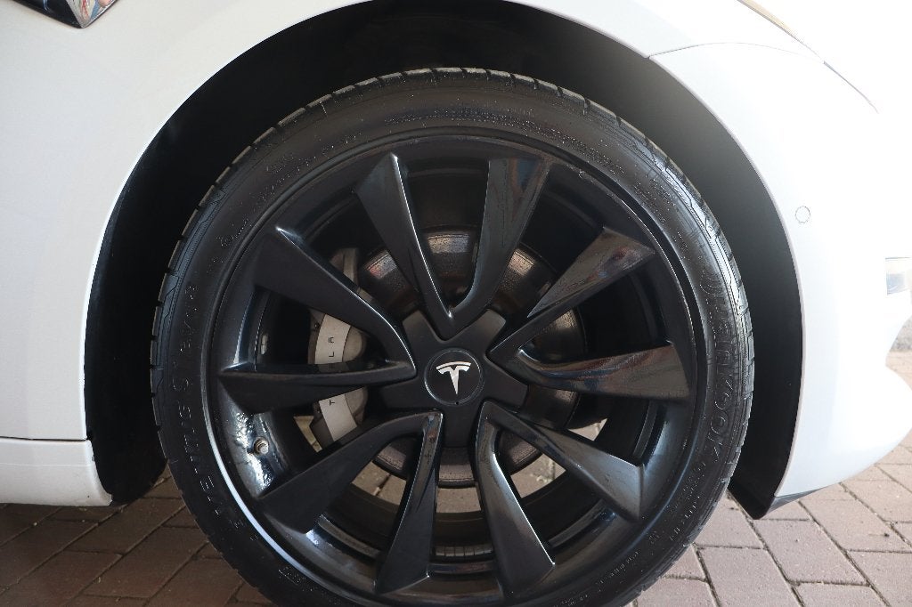 Foto 12 van Tesla Model 3 Long range awd