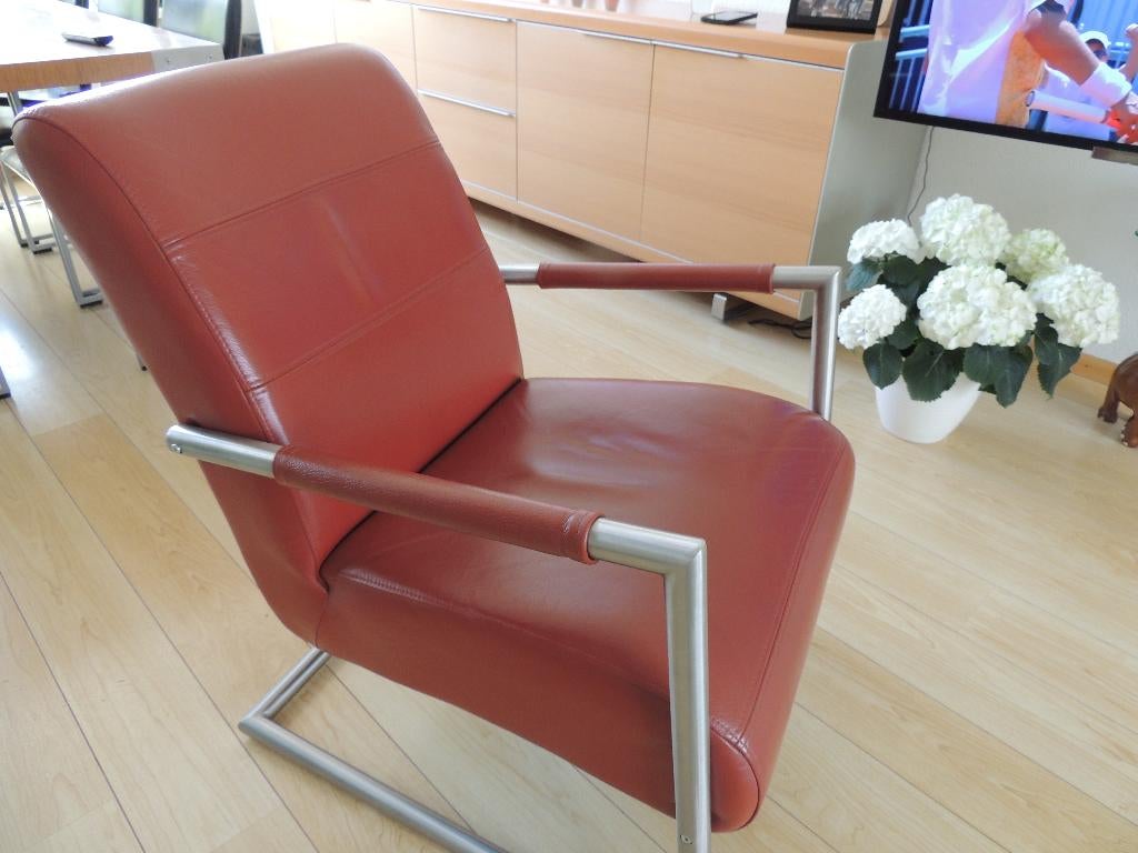 Twee fauteuils, Ophalen, Minder dan 75 cm, Zo goed als nieuw, Leer
