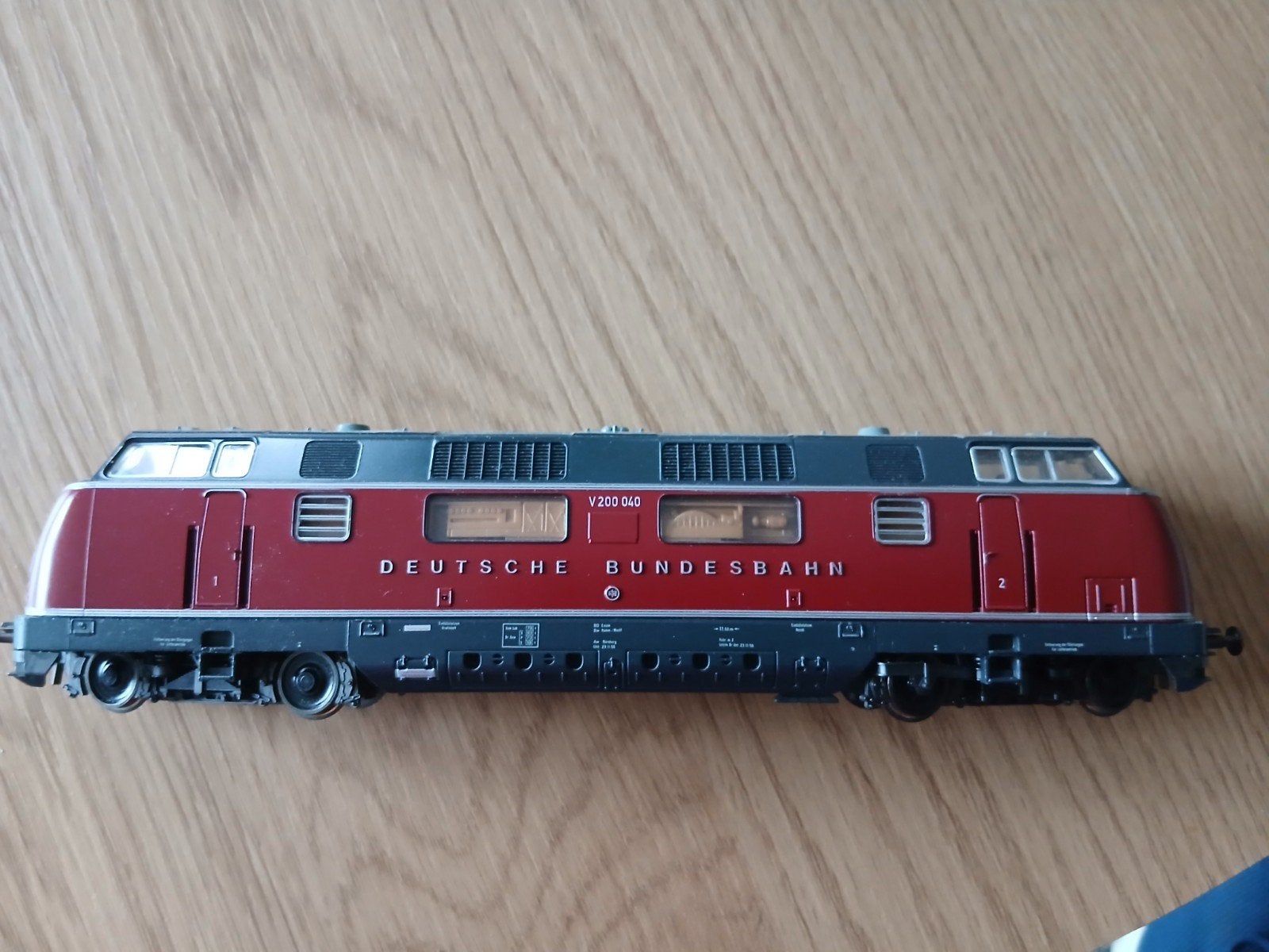 Roco V200 040 deutsche bundesbahn rijd prima, Ophalen of Verzenden, Zo goed als nieuw, Roco, Gelijkstroom