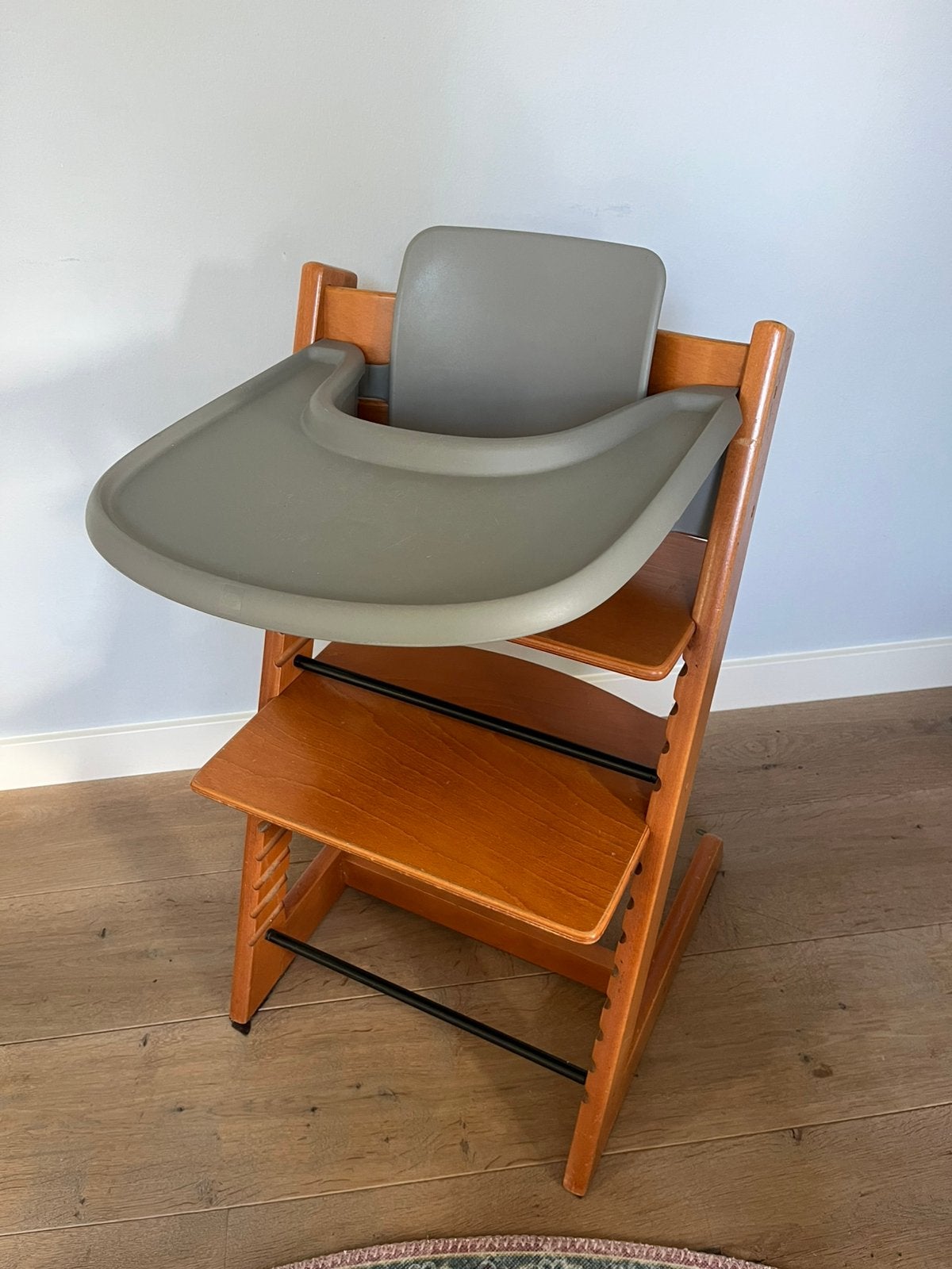 Stokke tripp trapp evt met babyset en playtray, Ophalen, Gebruikt, Meegroeistoel