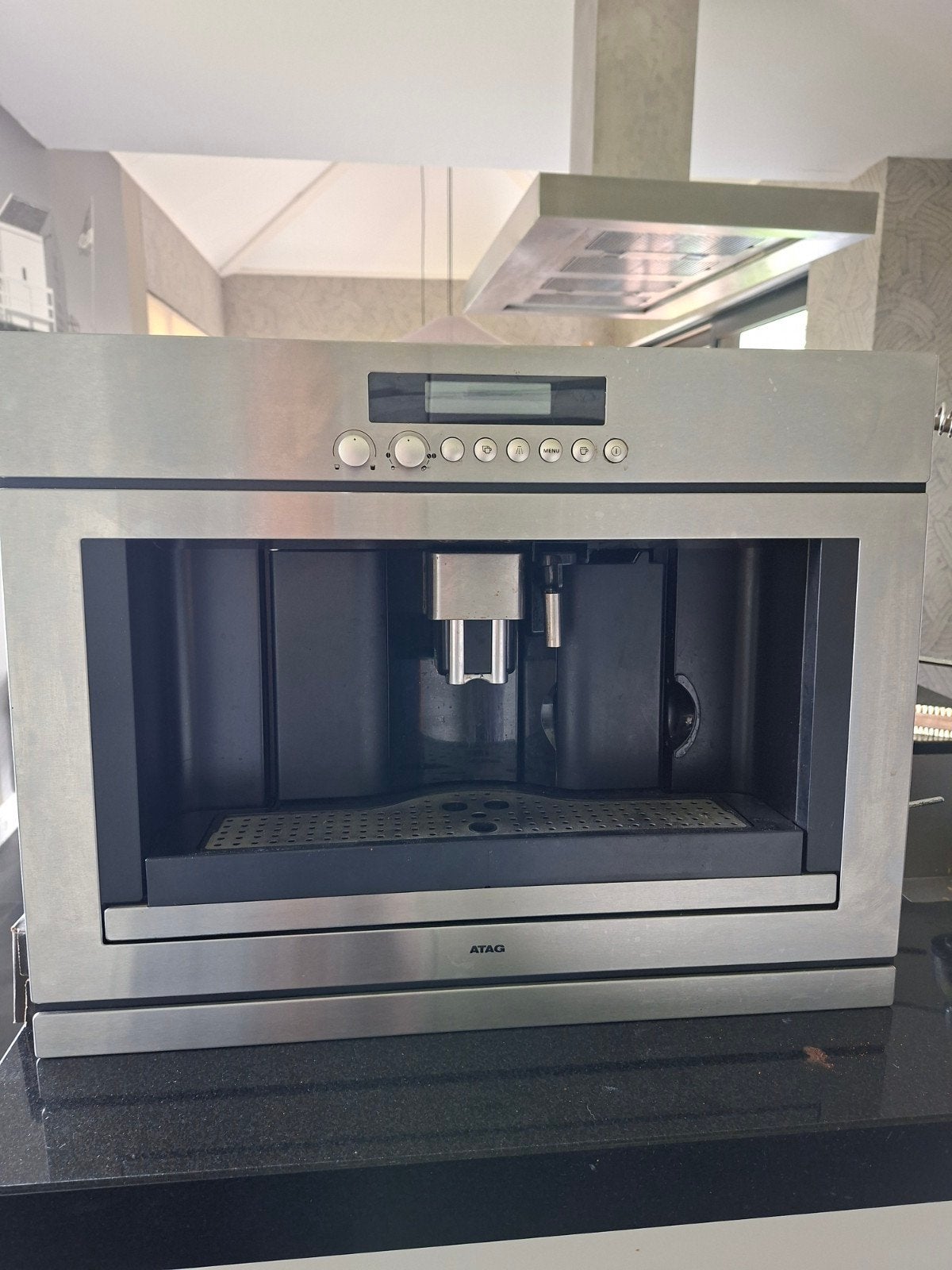 ATAG Inbouw Koffiemachine RVS DEFECT, Witgoed en Apparatuur, Koffiezetapparaten, Gebruikt, Gemalen koffie, Koffiebonen, Espresso apparaat