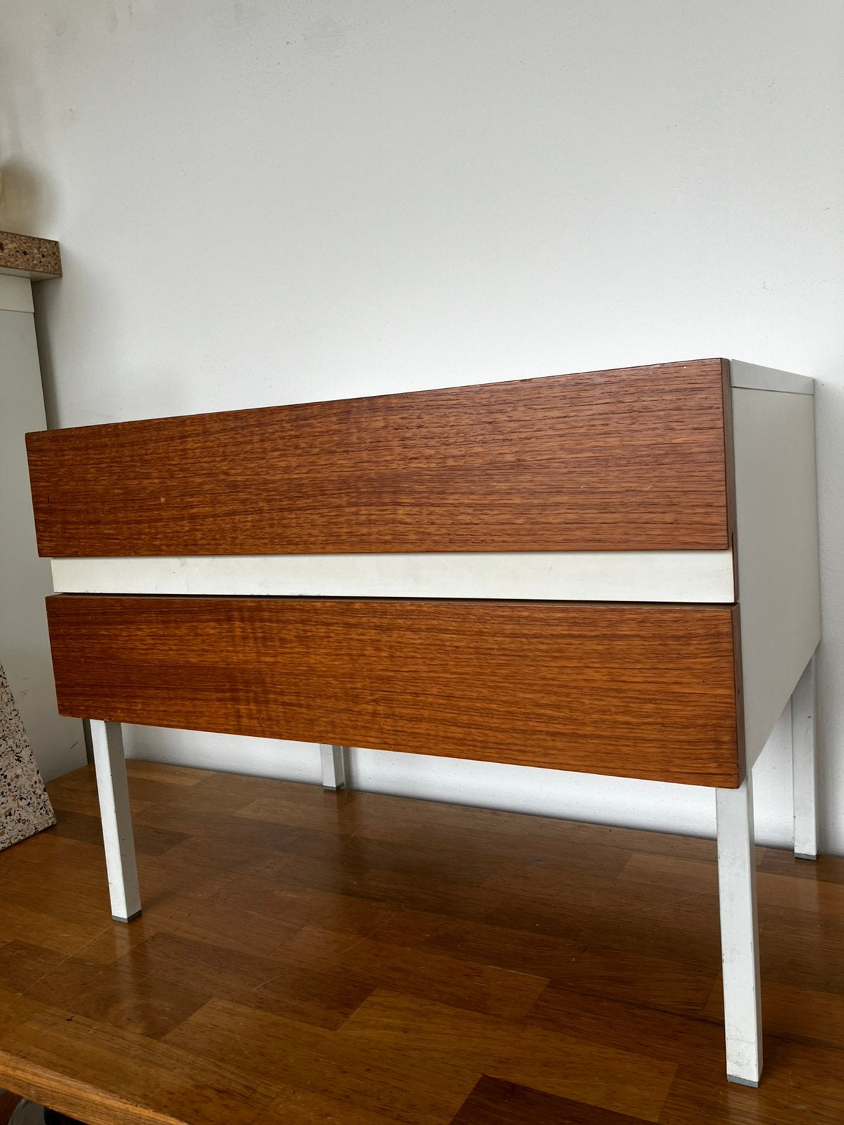 Vintage lade kast. 60 x 46 x 42 cm hoog, Ophalen of Verzenden, Zo goed als nieuw, 25 tot 50 cm, 50 tot 100 cm