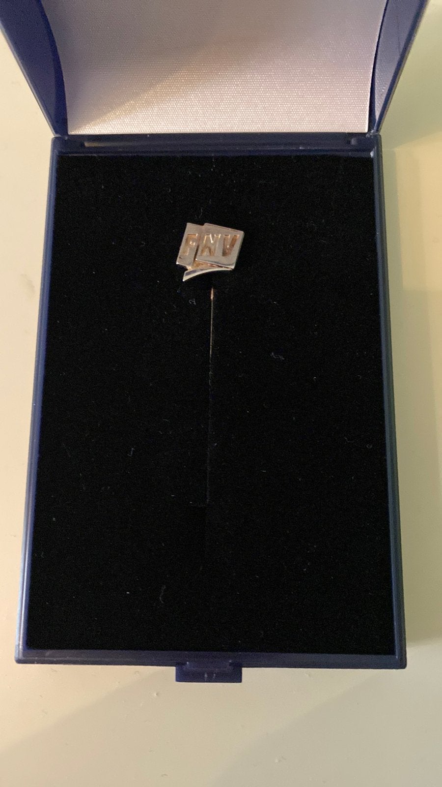 FNV pin, Verzamelen, Ophalen of Verzenden, Nieuw, Speldje of Pin