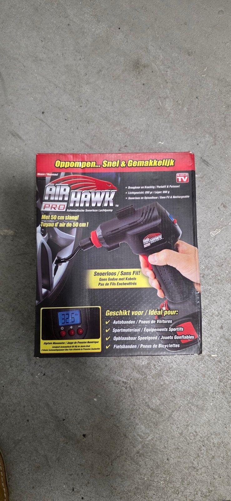 Compressor op accu in doos, geschikt voor diverse doeleinde, Doe-het-zelf en Verbouw, Gereedschap | Overige machines, Ophalen of Verzenden