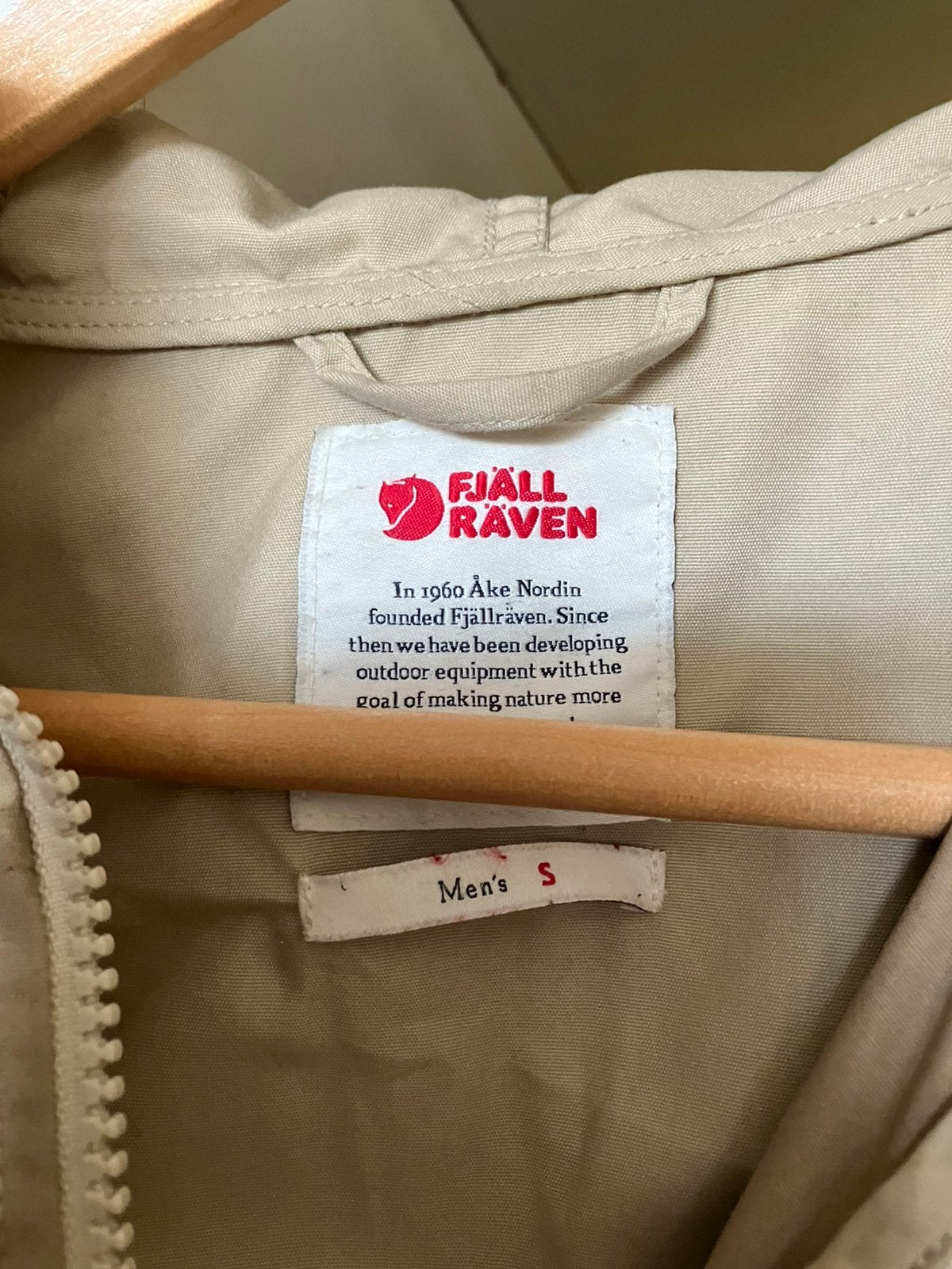 Fjällraven Greenland Jacket men vanaf € 65 bieden, Fjallraven, Maat 48/50 (M), Beige, Ophalen of Verzenden