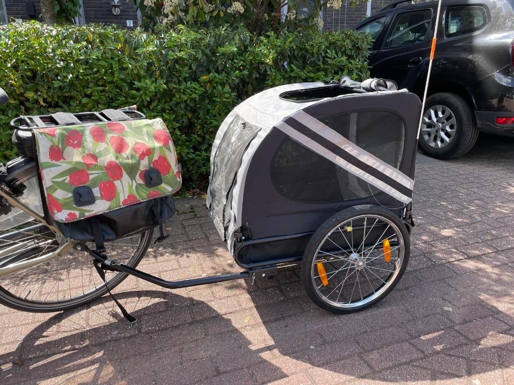 honden fietskar, Opvouwbaar, 20 tot 40 kg, Zo goed als nieuw, Hondenkar