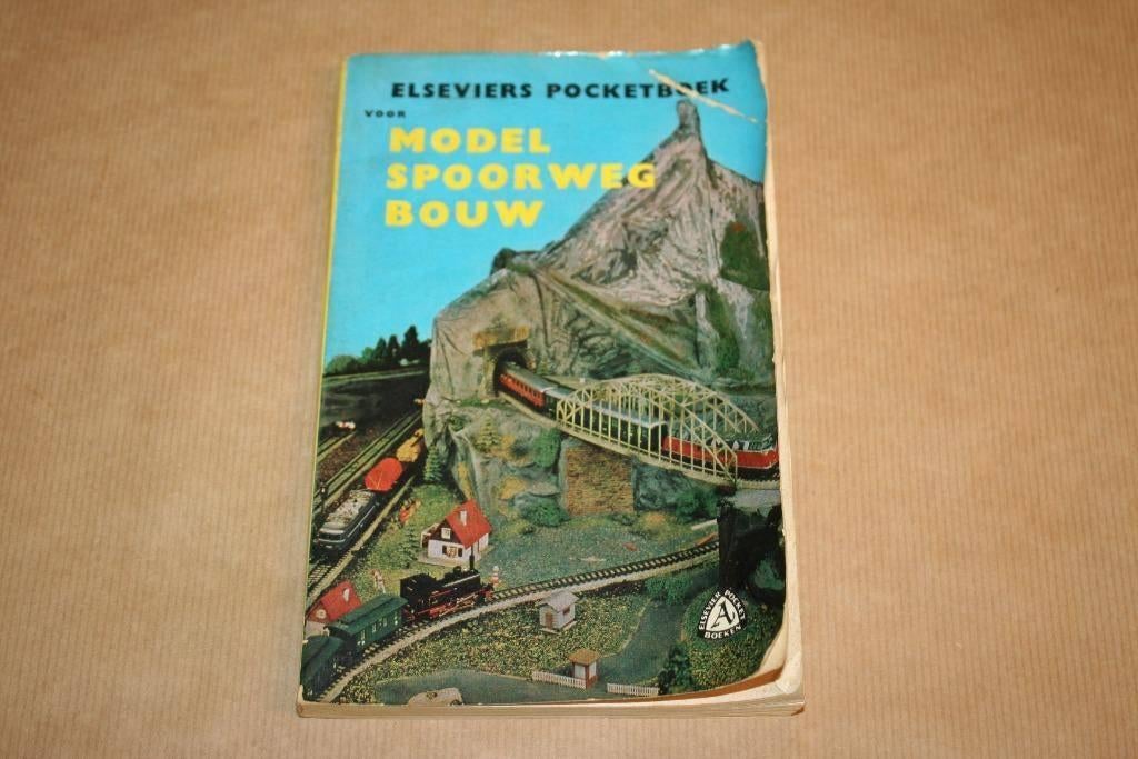 Boek - Modelspoorwegbouw - Elsevier oude uitgave 1962, Hobby en Vrije tijd, Modeltreinen | H0, Wisselstroom, N.v.t., N.v.t., Ophalen of Verzenden