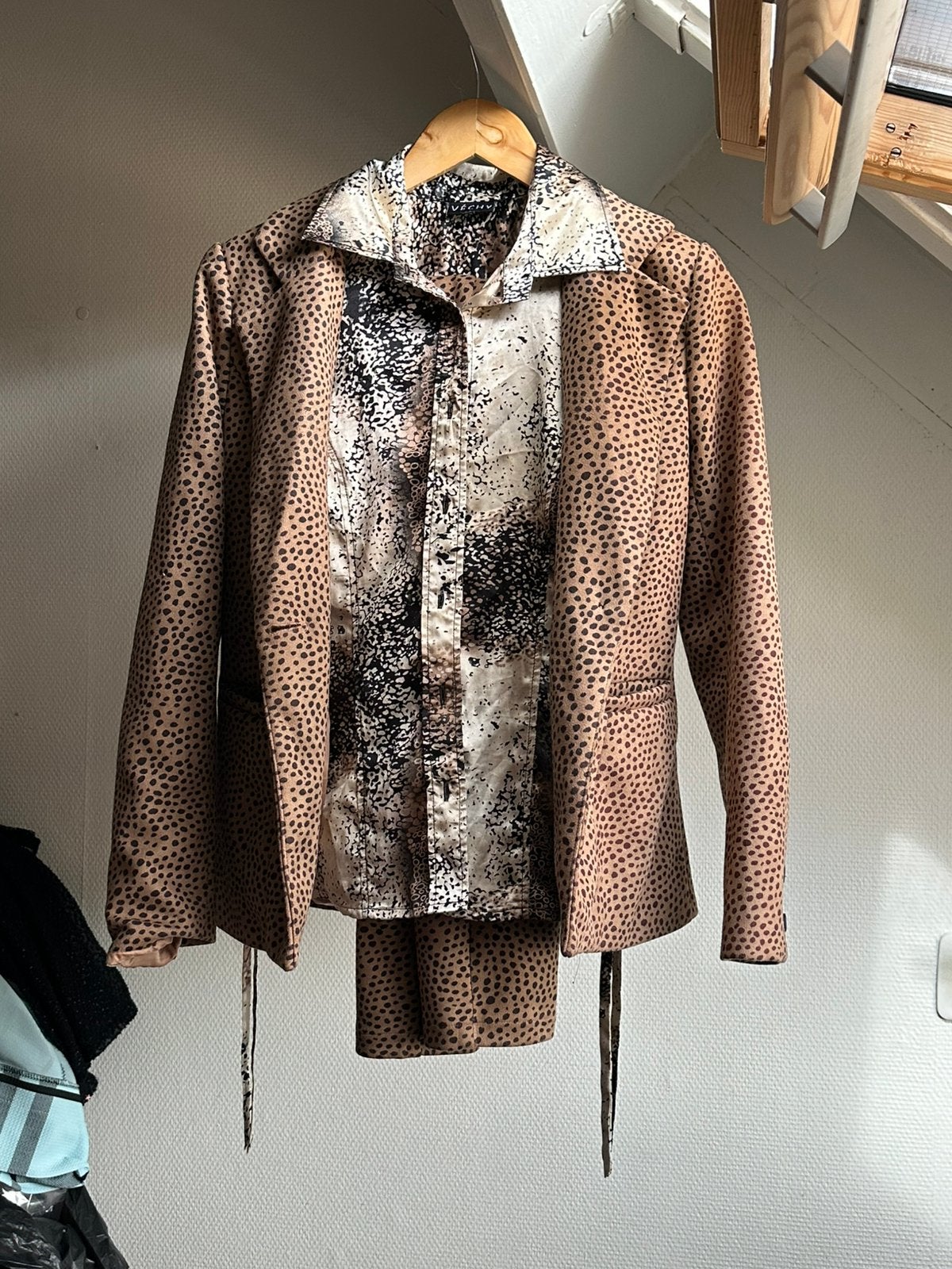 Kleding, Kleding | Dames, Jasjes, Kostuums en Pakken, Ophalen of Verzenden, Zo goed als nieuw