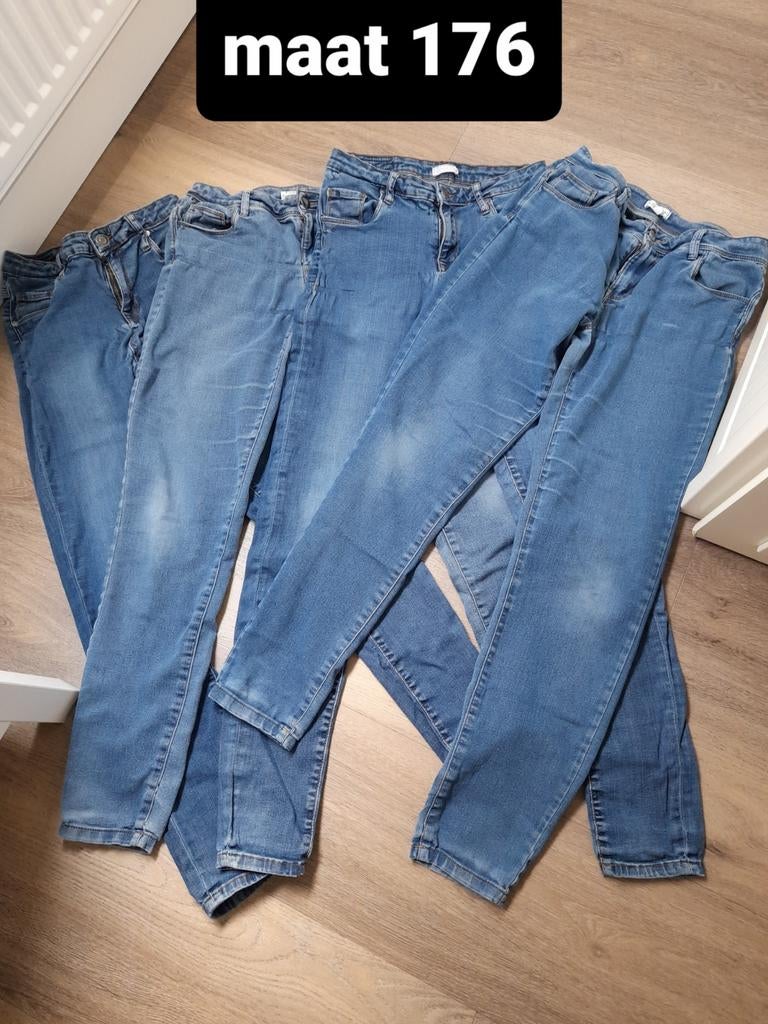 spijkerbroeken 4 stuks maat 176, Ophalen, Jongen, Broek