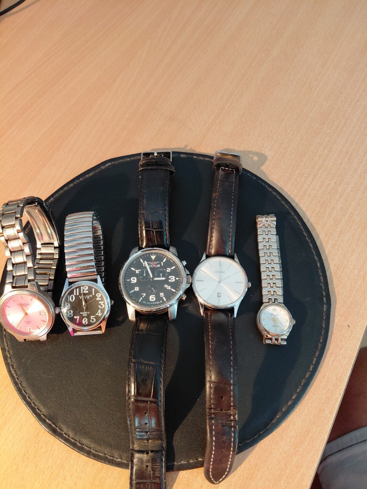 Diverse horloges - Prisma, Vive, Sector, Olymac, Pearl, Ophalen