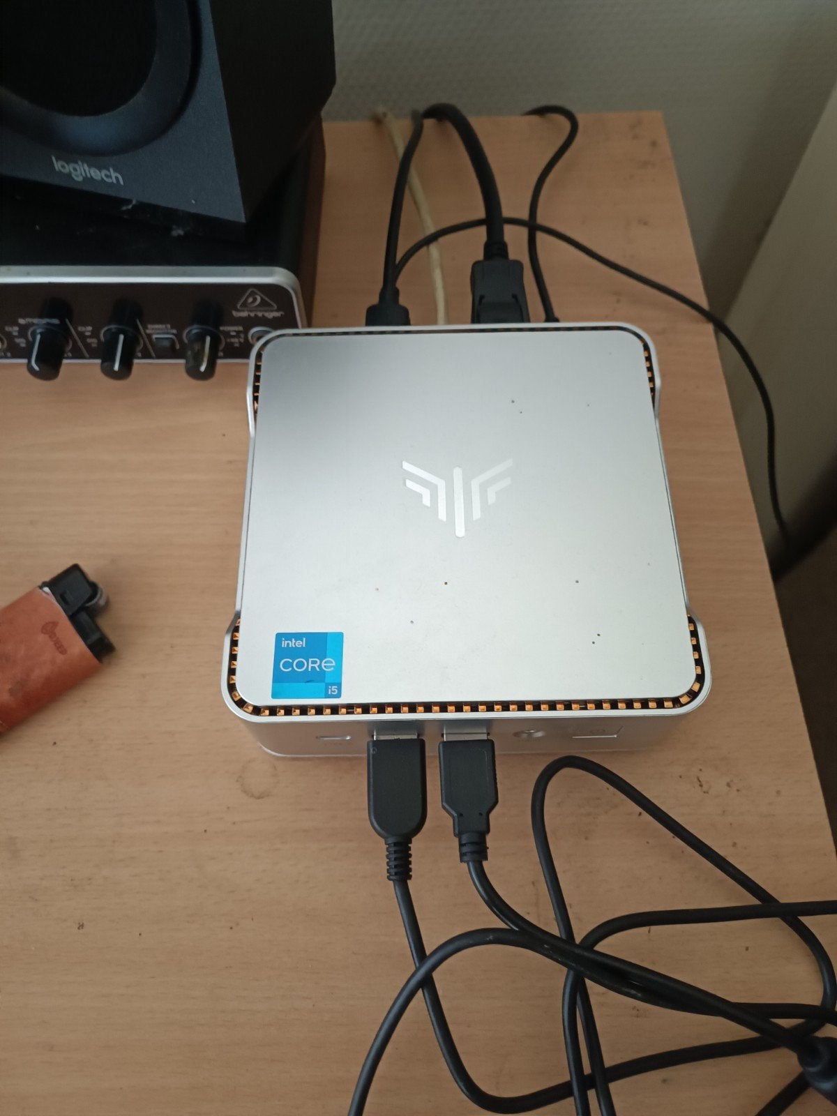 Complete desktop set., 32 GB, Ophalen of Verzenden, Zo goed als nieuw, SSD
