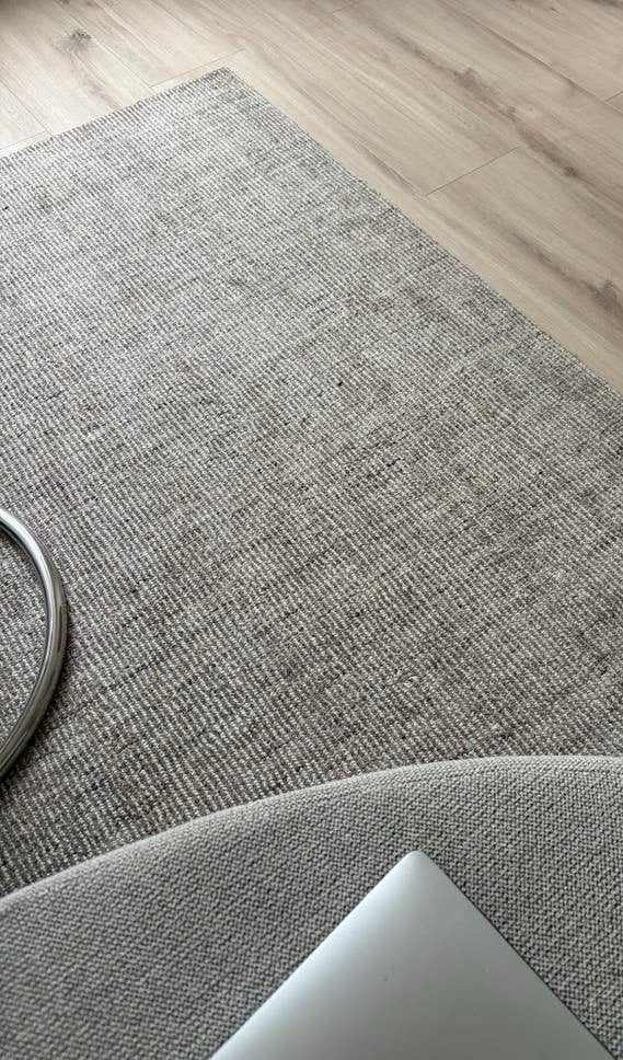Greige wollen vloerkleed 190x280cm - Zo goed als nieuw, Ophalen, 150 tot 200 cm, 200 cm of meer, Zo goed als nieuw