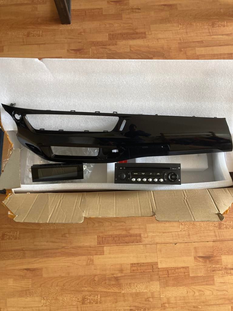 Citroën DS3 middenconsole/originele radio/ CD + display 2011, Ophalen of Verzenden, Nieuw, Citroën