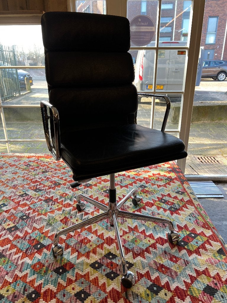 Vitra Eames Soft Pad EA 219 EA219, Ophalen, Gebruikt, Wit