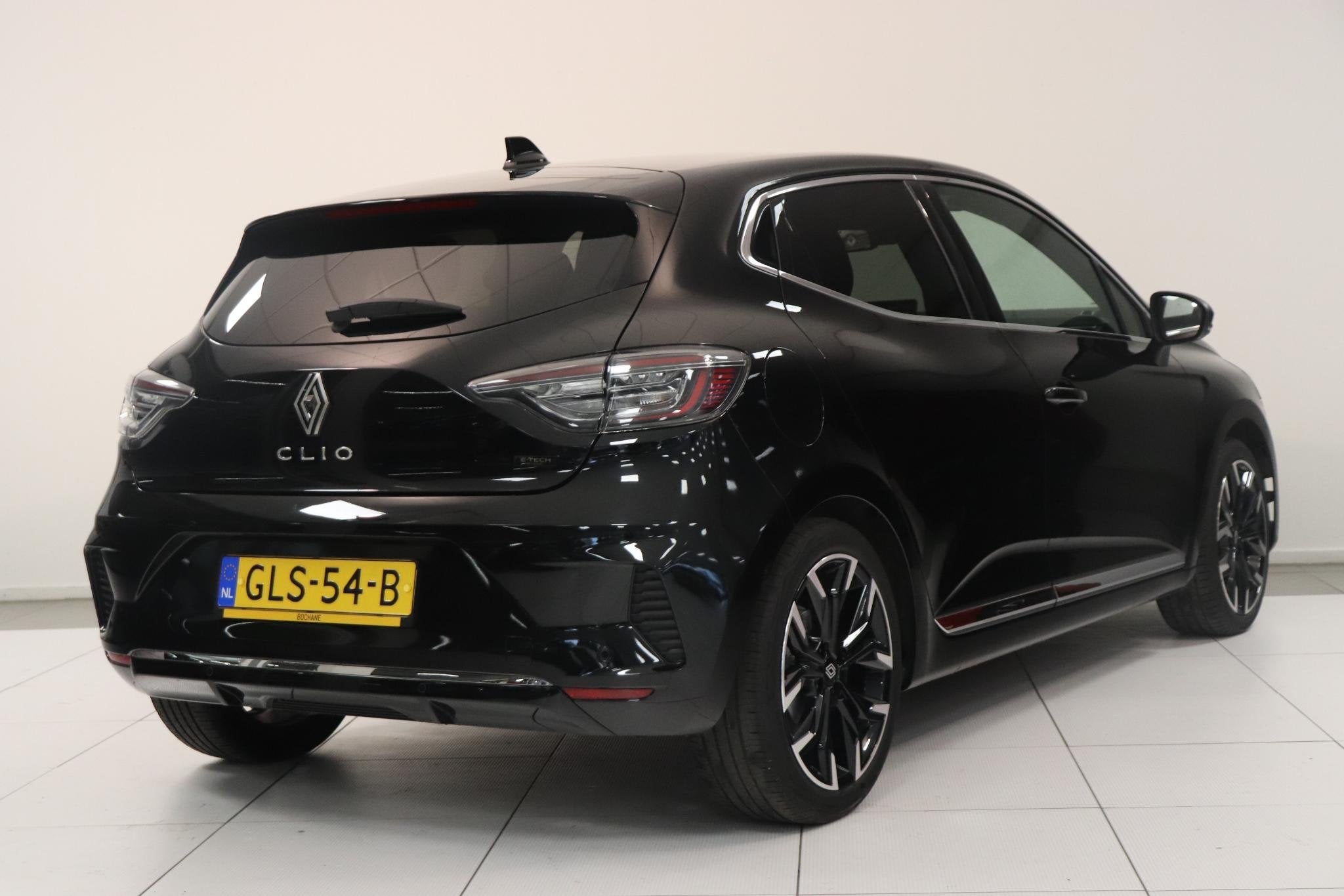 Renault Clio 1.6 E-Tech Full Hybrid 145 techno | Navigatie |, Gebruikt, Met garantie (alle), Leder en Stof, Zwart